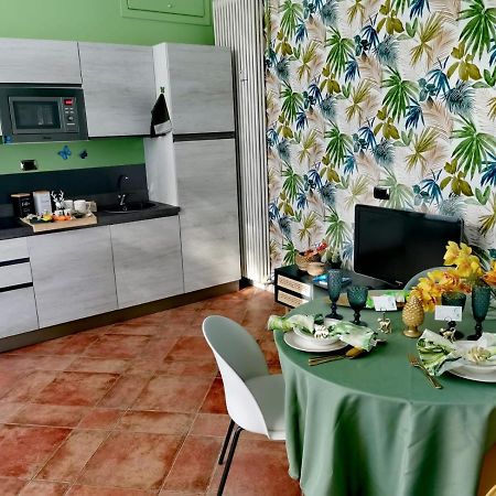 Aura Symphony Home Como Eksteriør billede